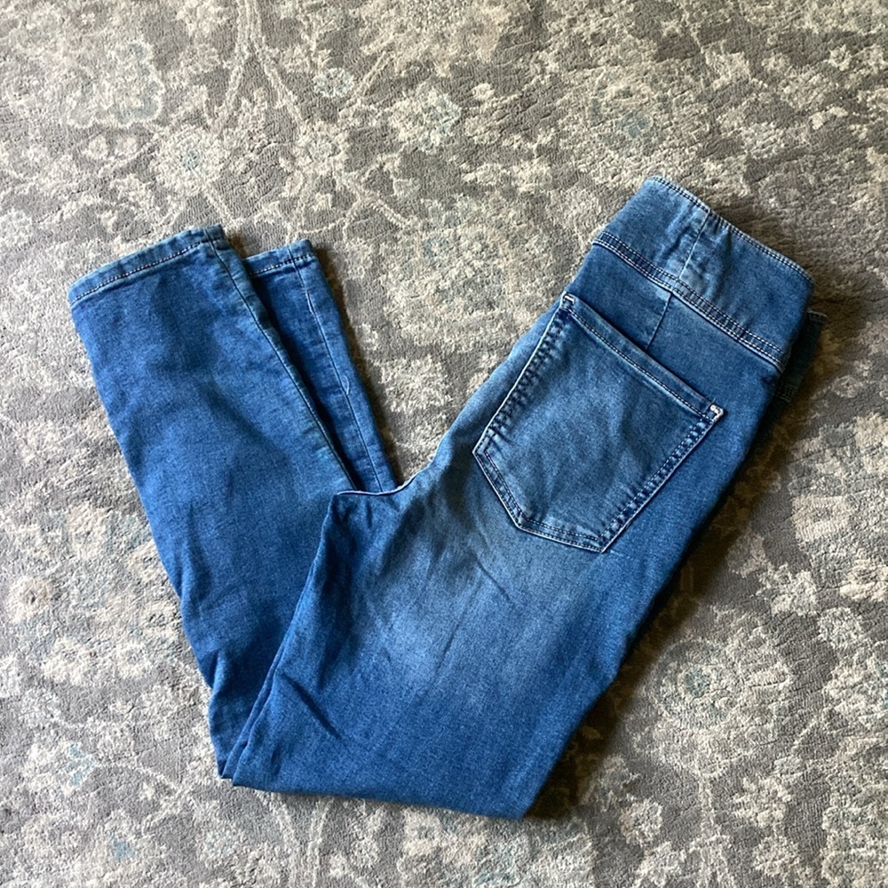 No Boundaries High Waist Cropped Jeans Size 11 EUC - Picture 6 of 7
